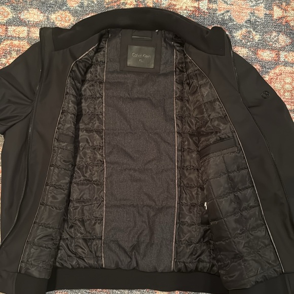 XL Men’s Calvin Klein bomber jacket - Picture 4 of 7